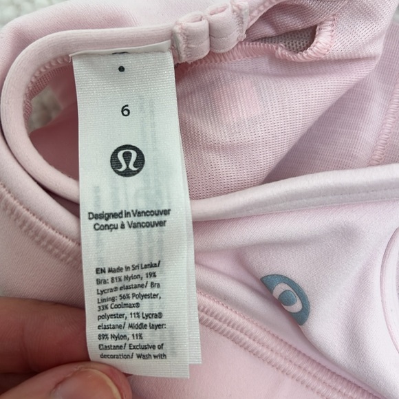 Lululemon sports bra - Picture 2 of 2